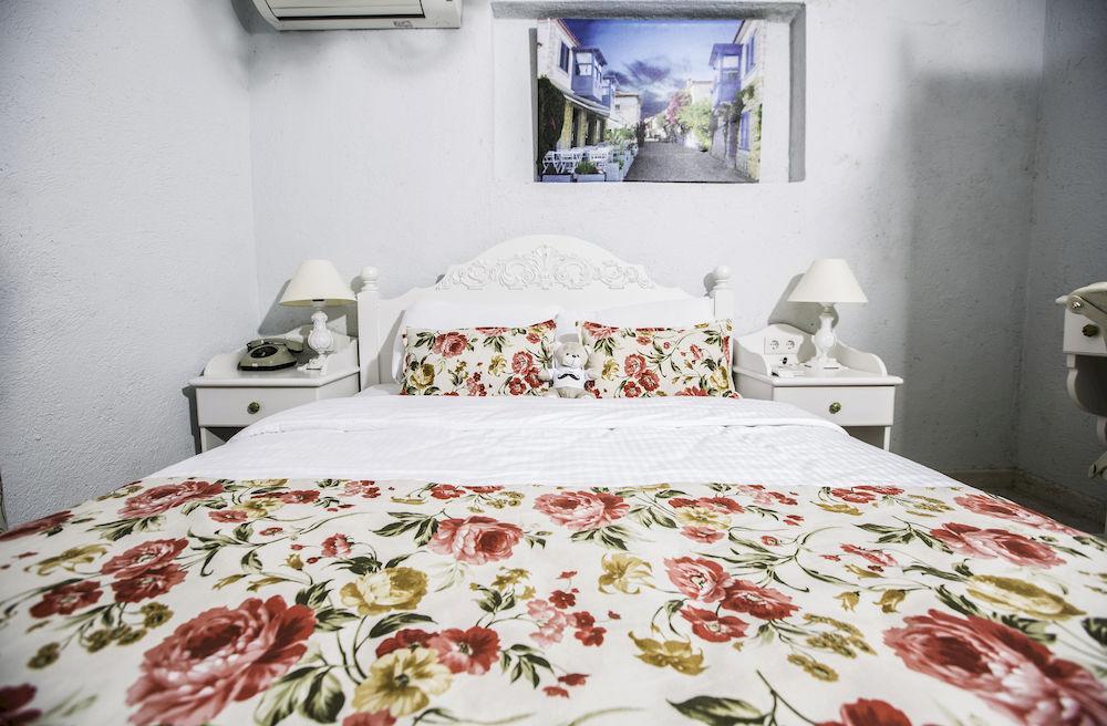 אלאקאטי The White Hotel מראה חיצוני תמונה