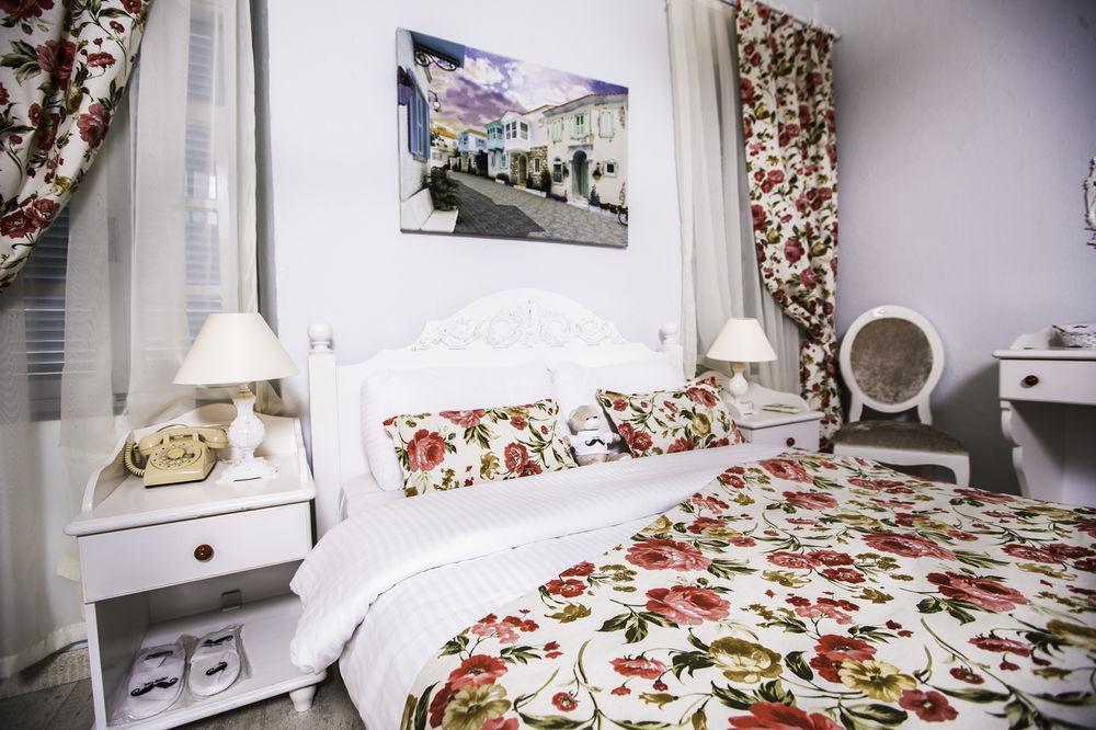 אלאקאטי The White Hotel מראה חיצוני תמונה