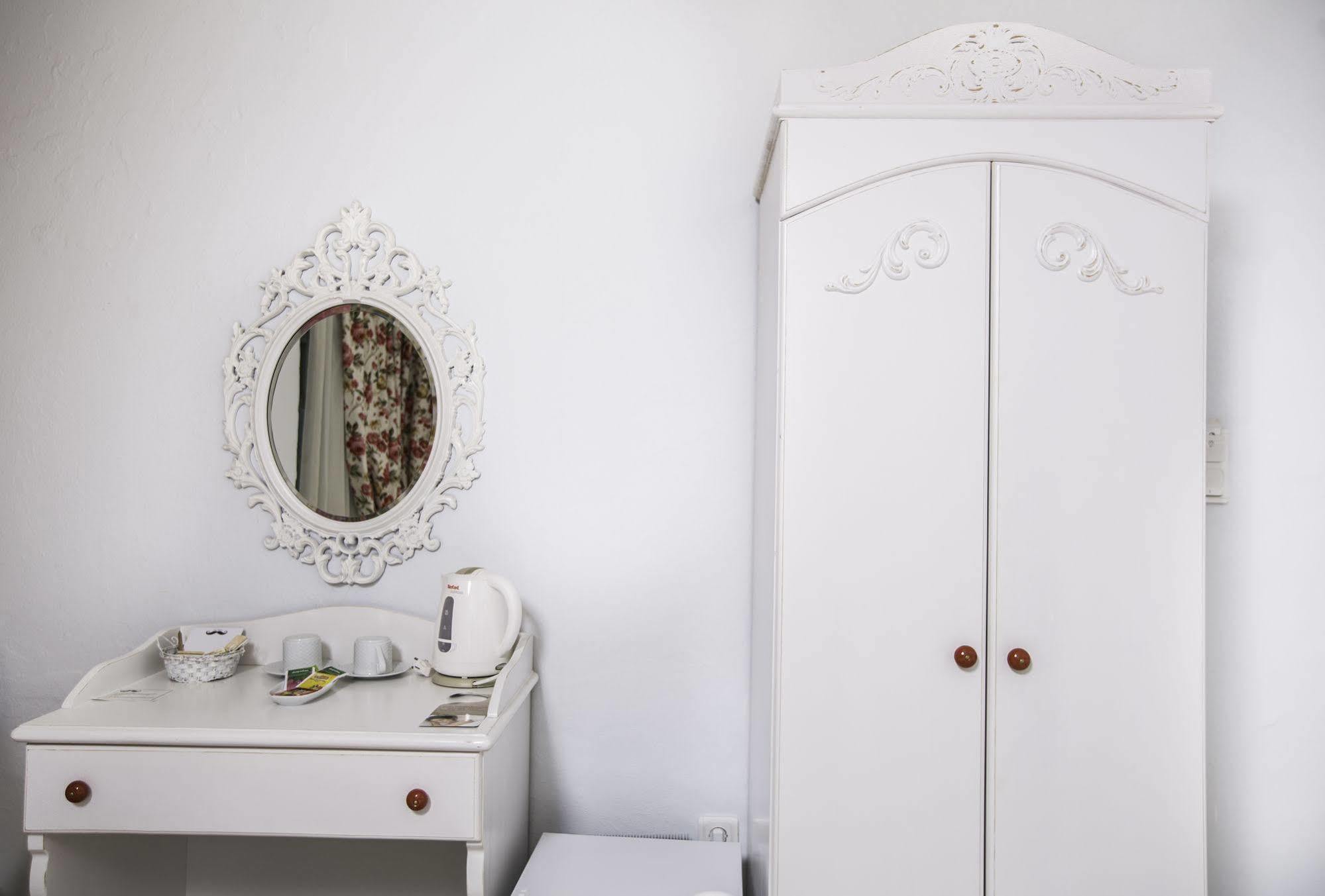 אלאקאטי The White Hotel מראה חיצוני תמונה
