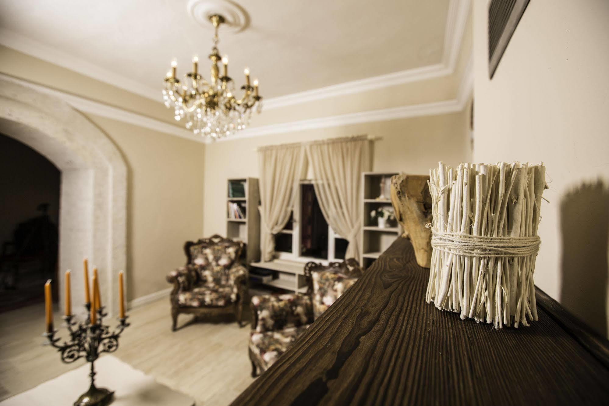 אלאקאטי The White Hotel מראה חיצוני תמונה